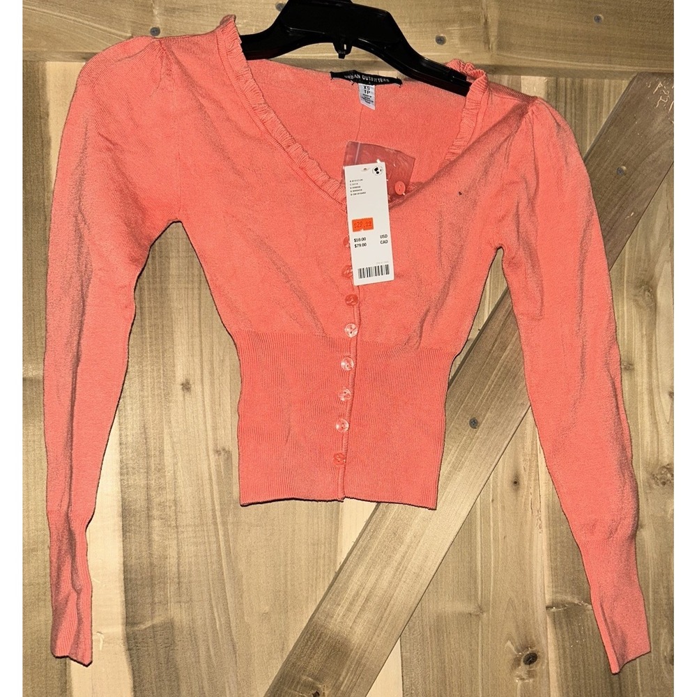 NWT! Urban Outfitters Lala Shrunkin Ribbed Cardigan Salmon‎ XS